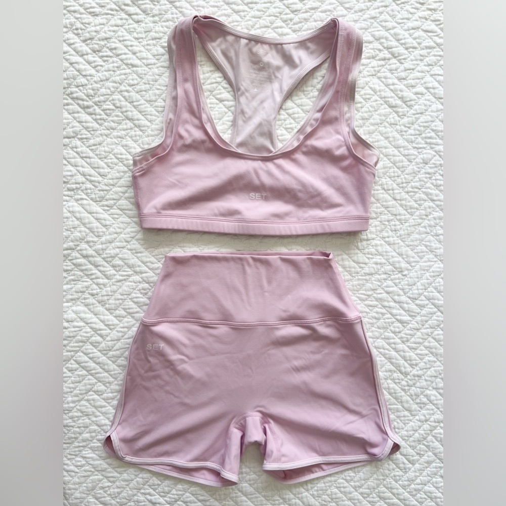 SET Active Sportbody Pink Sports Bra and Shorts Set
